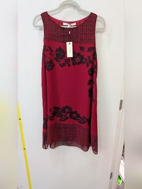 Studio M Sleeveless Floral Print Shift Dress - Red